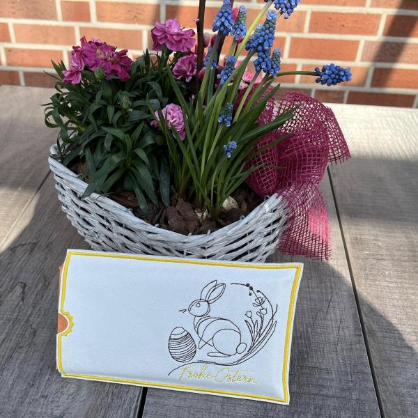 ITH - Stickdatei Schokoladenhülle Hase mit Ei